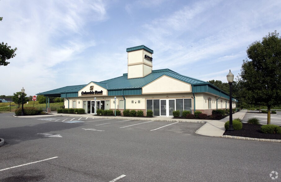 Primary Photo Of 204 Grove Ave, Thorofare Bank For Lease