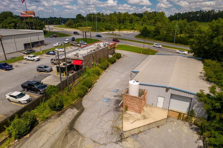 More Photos Of 5140 Mercer University Dr, Macon-Bibb Storefront Retail Office For Sale