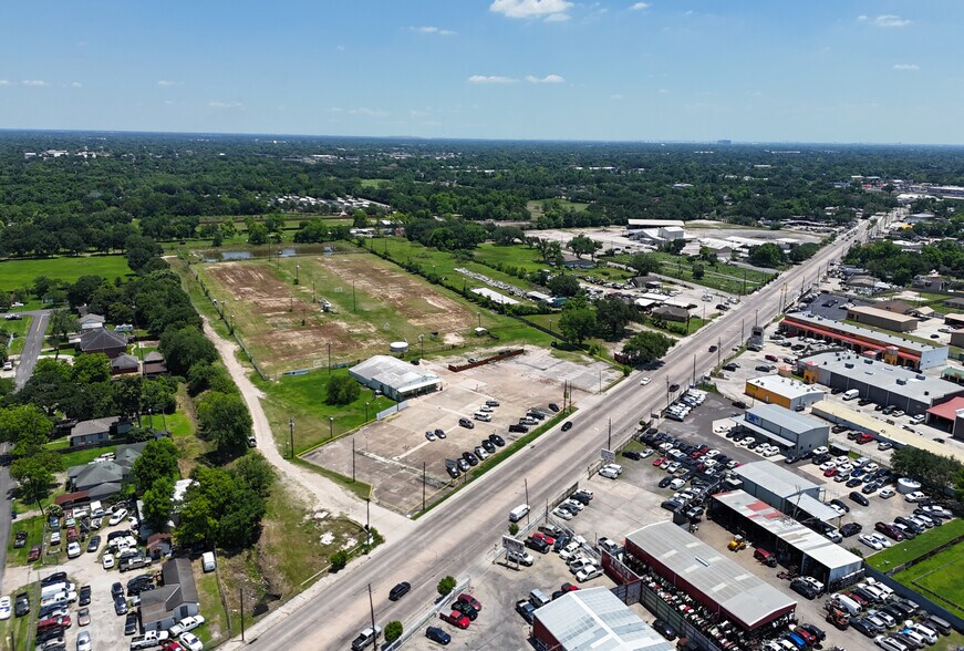 Primary Photo Of 8220 Airline Dr, Houston Land For Sale