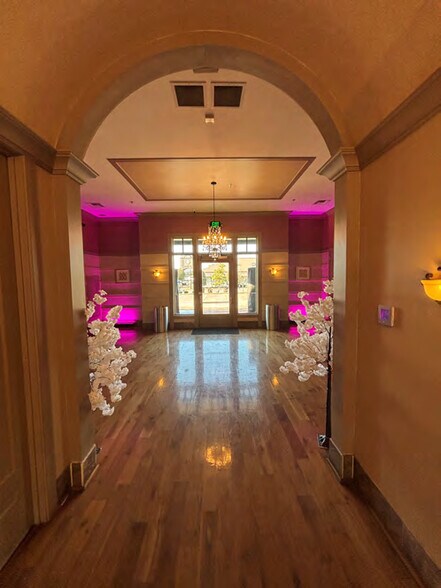More Photos Of 21 Rahling Cir, Little Rock General Retail For Sale