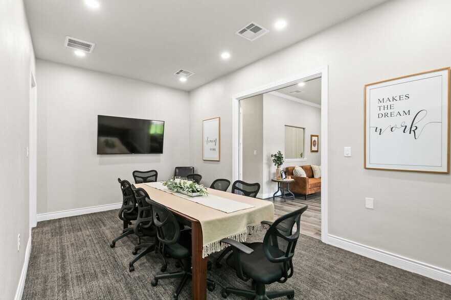More Photos Of 13715 Office Park Dr, Houston Office For Sale