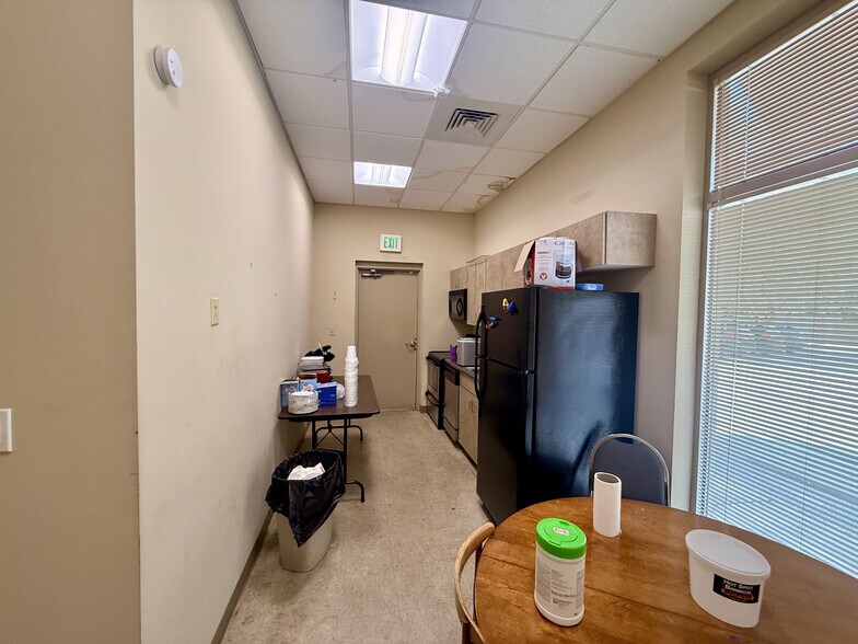 More Photos Of 2525 N Palafox St, Pensacola Medical For Lease
