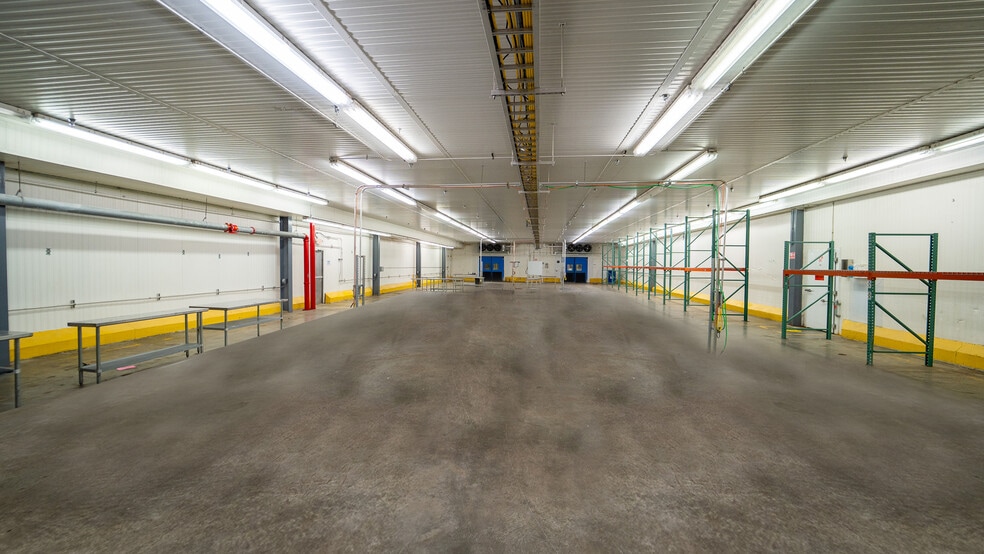 More Photos Of 302 Airport Dr, Montezuma Refrigeration Cold Storage For Sale