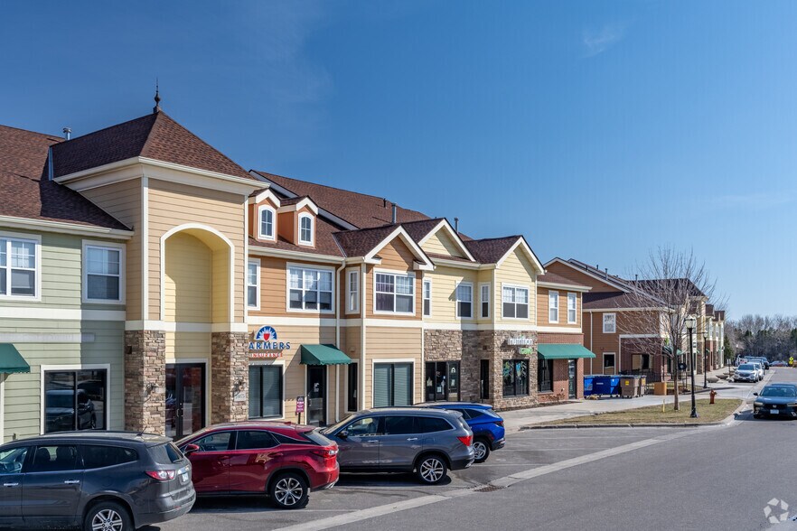 More Photos Of 10225 City Walk Dr, Woodbury Apartments For Sale