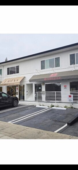 More Photos Of 733 10th St, Santa Monica Storefront Retail Office For Lease