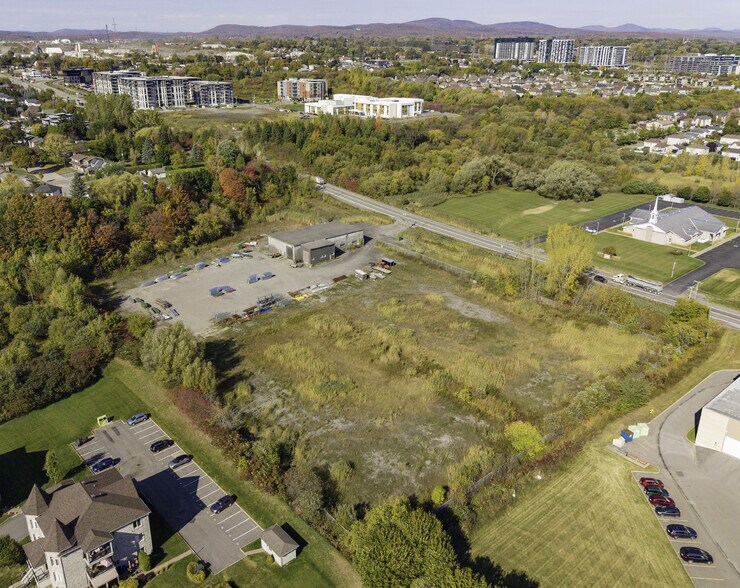 Primary Photo Of 6921 Boul Pierre-Bertrand, Québec Land For Sale