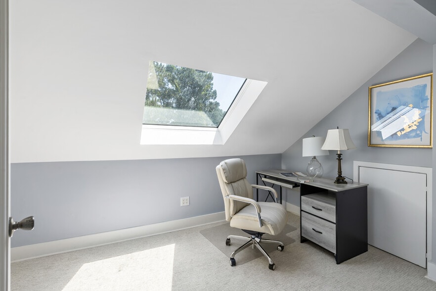 More Photos Of 1001 Landfall Way, Johns Island Storefront Retail Office For Sale