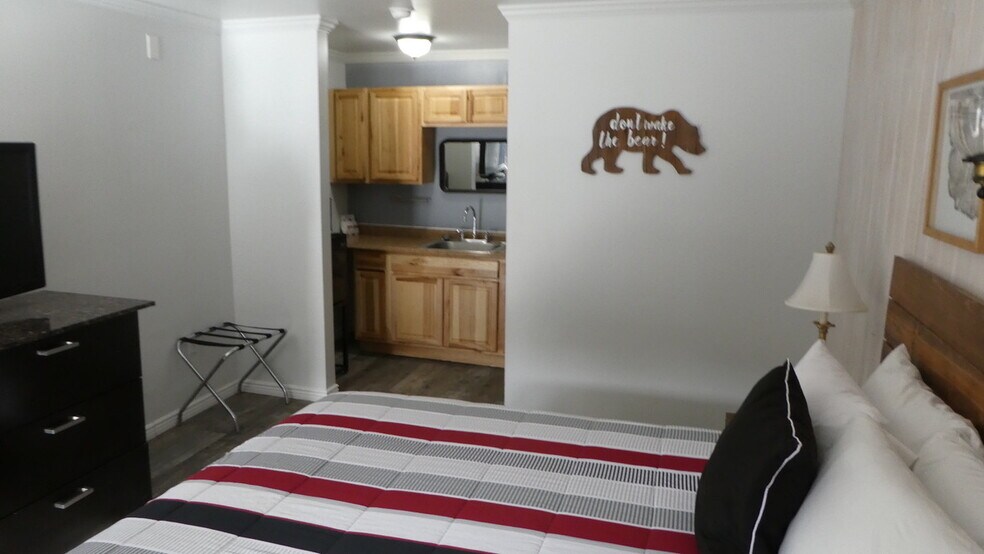 More Photos Of 5312 Highway 119, Black Hawk Hotel For Sale