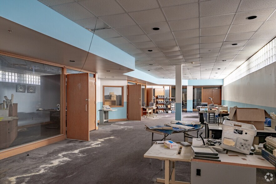 More Photos Of 203 Eggert Rd, Buffalo Warehouse For Sale