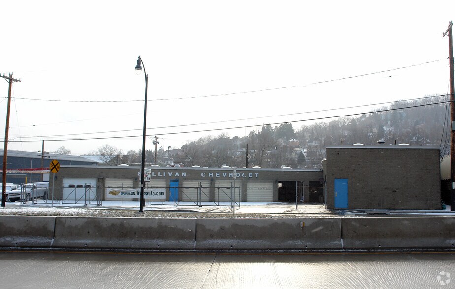 More Photos Of 593 Butler St, Pittsburgh Warehouse For Sale