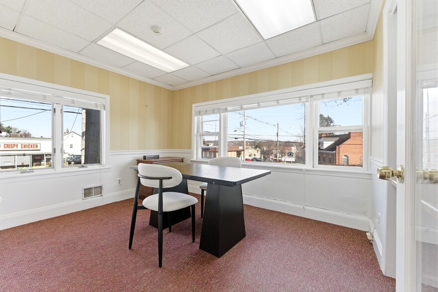 More Photos Of 1307 Stuyvesant Ave, Union Township Office For Sale