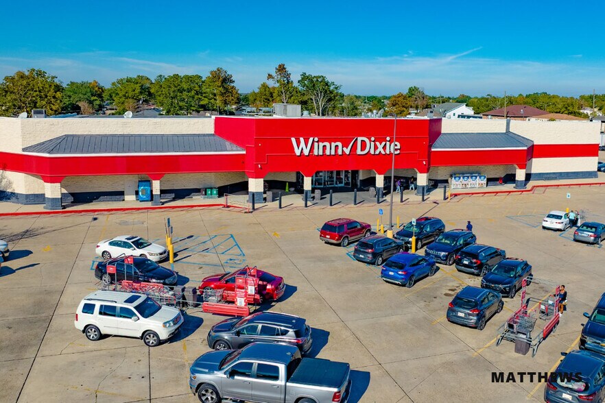 Primary Photo Of 1830 W Airline Hwy, La Place Supermarket For Sale