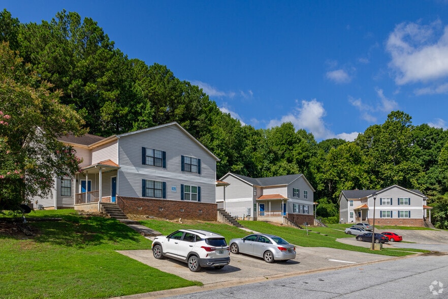 More Photos Of 563 Briar Hill Ct, Riverdale Apartments For Sale