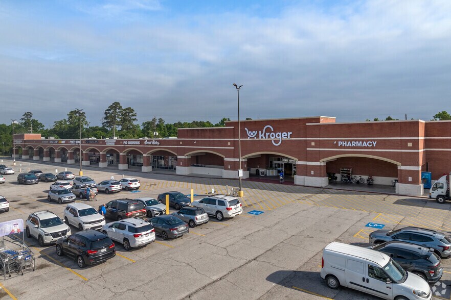 More Photos Of 10010 Cypresswood Dr, Houston Unknown For Lease