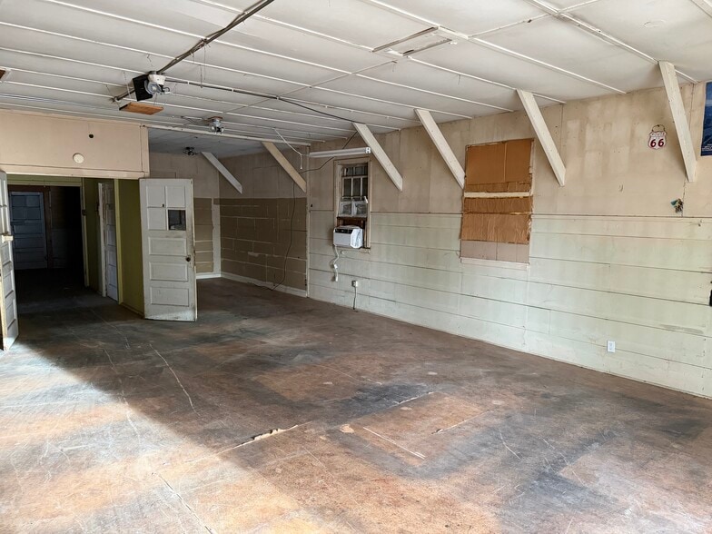 More Photos Of 217 Percy Ave, Yuba City Storefront For Sale