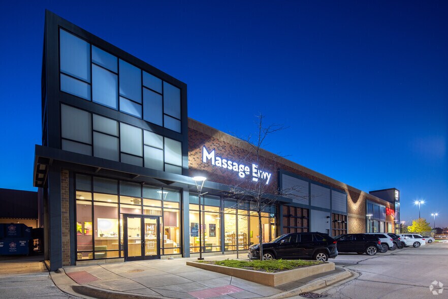More Photos Of 999 Elmhurst Rd, Mount Prospect Unknown For Lease