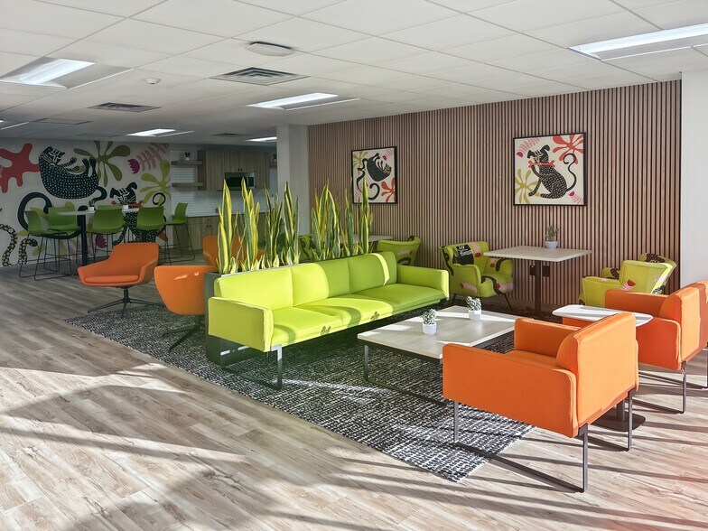 More Photos Of 2650 Camino del Rio N, San Diego Coworking Space