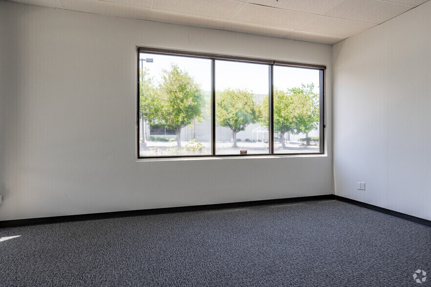 More Photos Of 1141 California Ave, Corona Warehouse For Sale