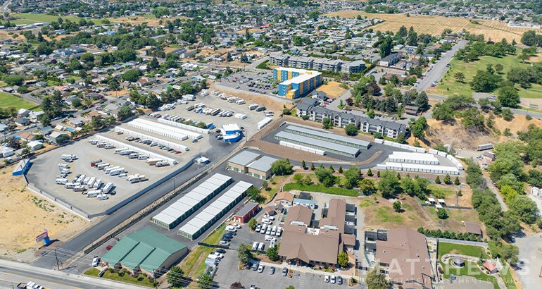 More Photos Of 1536 Wenatchee Ave, Wenatchee Self Storage For Sale