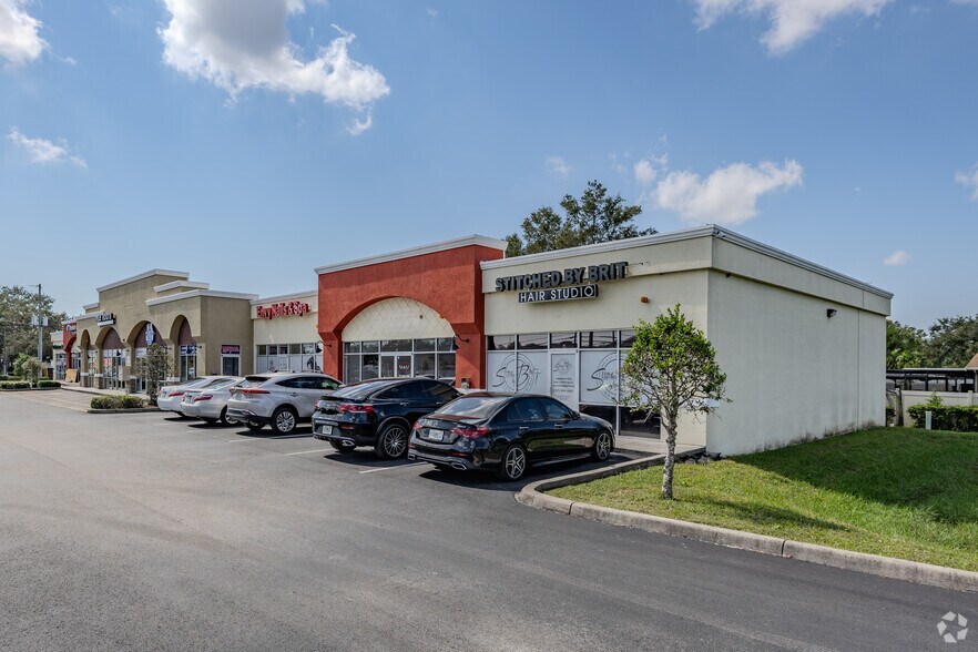 Primary Photo Of 9600 66th St N, Pinellas Park General Retail For Lease
