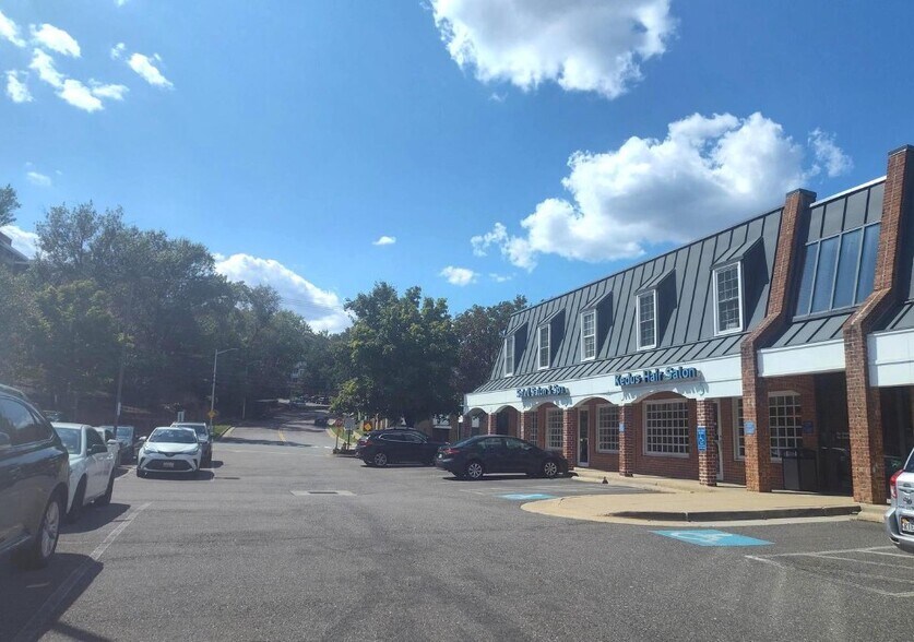 More Photos Of 50 S Pickett St, Alexandria Medical For Sale