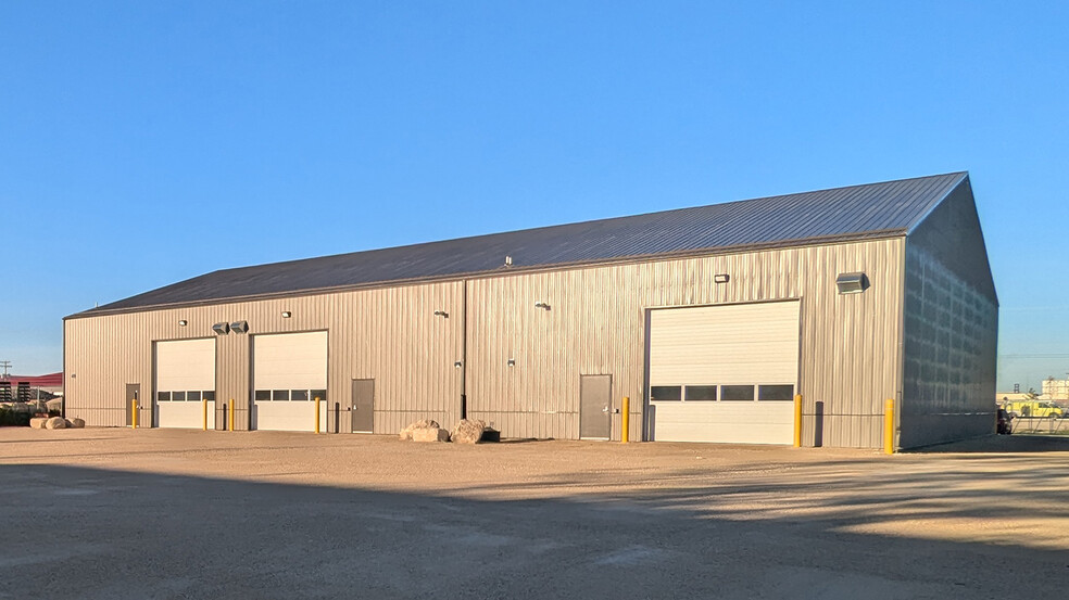 Primary Photo Of 17 Don Valley Pky, Oakbank Warehouse For Lease