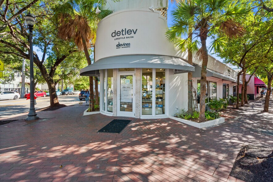 More Photos Of 3065 Fuller St, Miami Storefront Retail Office For Lease
