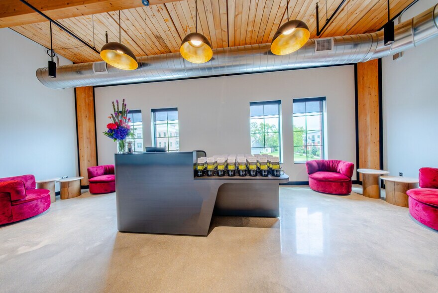 More Photos Of 525 Main St, Delafield Coworking Space