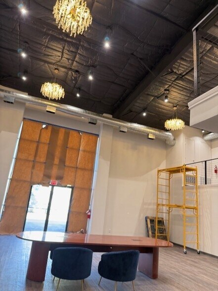 More Photos Of 1313 Cedar Post Ln, Houston Warehouse For Sale