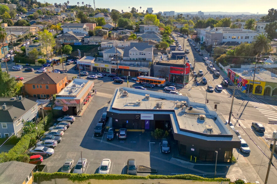 More Photos Of 3827 W Sunset Blvd, Los Angeles Restaurant For Lease