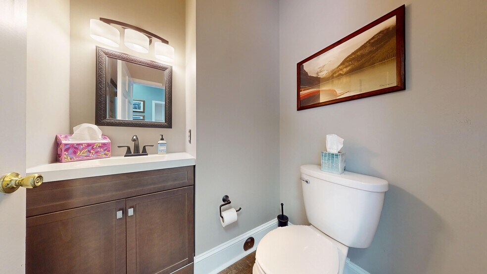 More Photos Of 172 Tuckerton Rd, Medford Office For Sale
