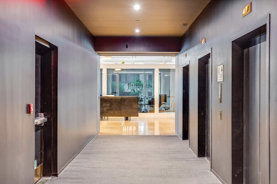 More Photos Of 330 Fifth Ave, New York Office For Lease