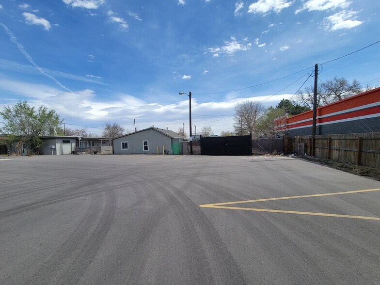 More Photos Of 2426-2428 S Federal Blvd, Denver Storefront Retail Office For Sale