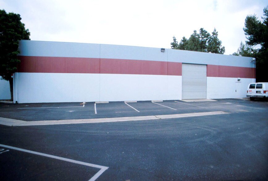 More Photos Of 3038-3040 Red Hat Ln, City of Industry Warehouse For Lease