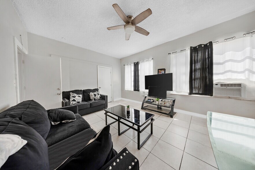 More Photos Of 1520 NW 1st St, Miami Apartments For Sale