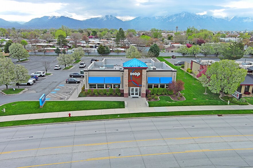 More Photos Of 3383 Decker Lake Dr, Salt Lake City General Retail For Sale