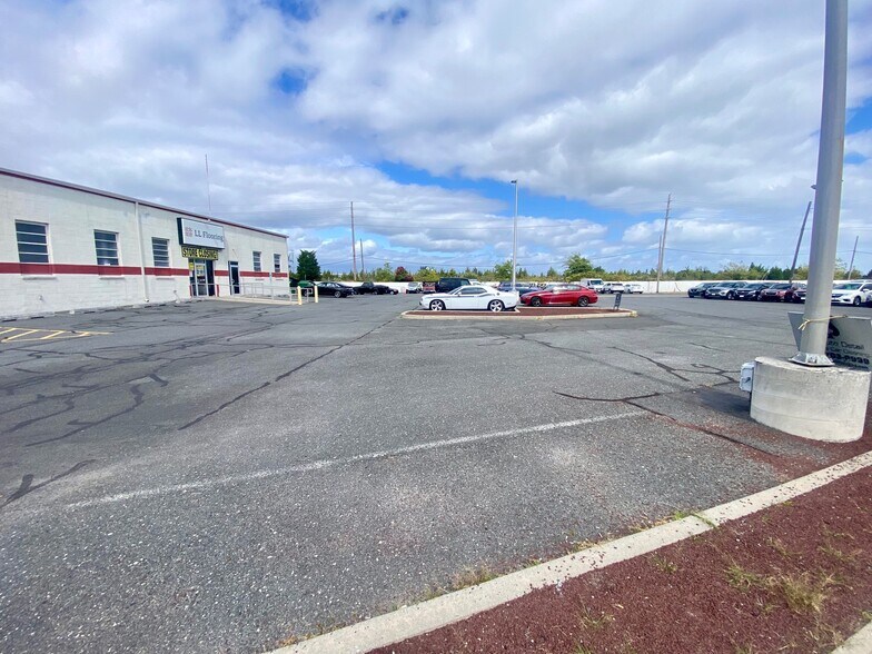 More Photos Of 7034 Black Horse Pike, Pleasantville Freestanding For Lease