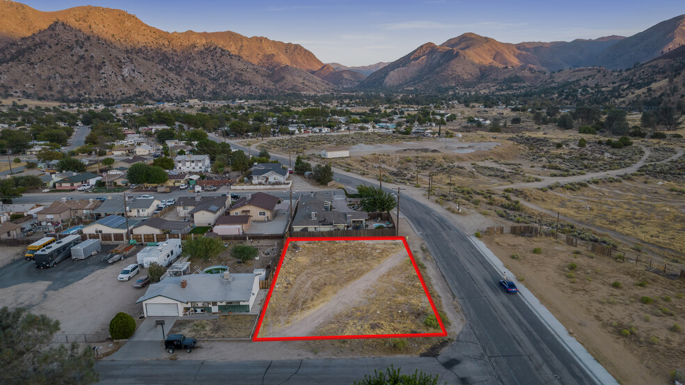 Primary Photo Of 2520 Flower St, Lake Isabella Land For Sale