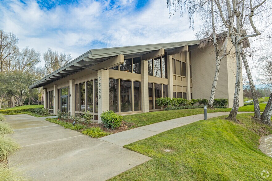 Primary Photo Of 3620 American River Dr, Sacramento Office For Lease