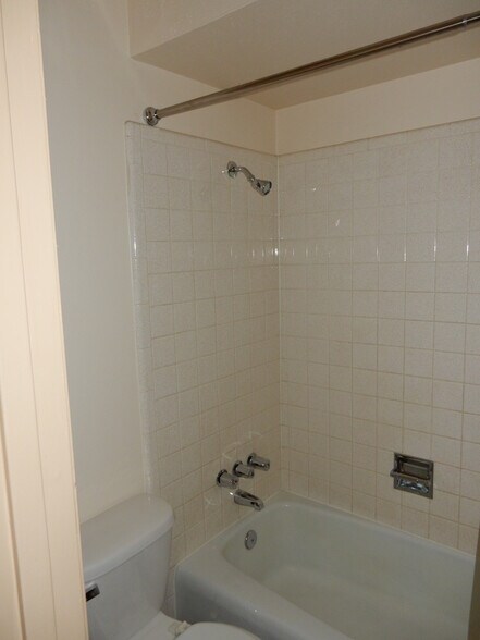 More Photos Of 1905 17th St, Plano Multifamily For Sale