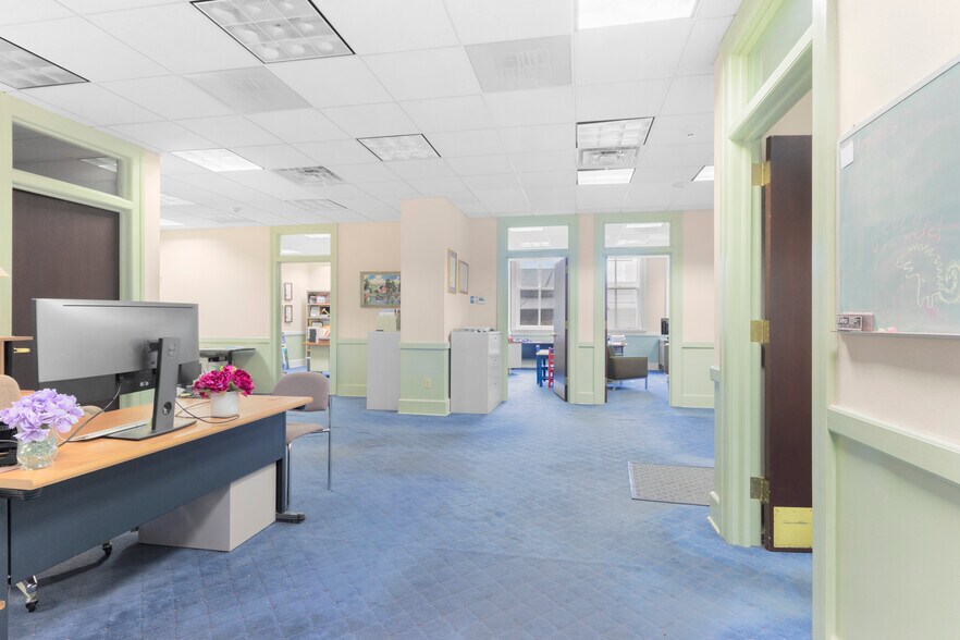 More Photos Of 126 State St, Albany Loft Creative Space For Sale