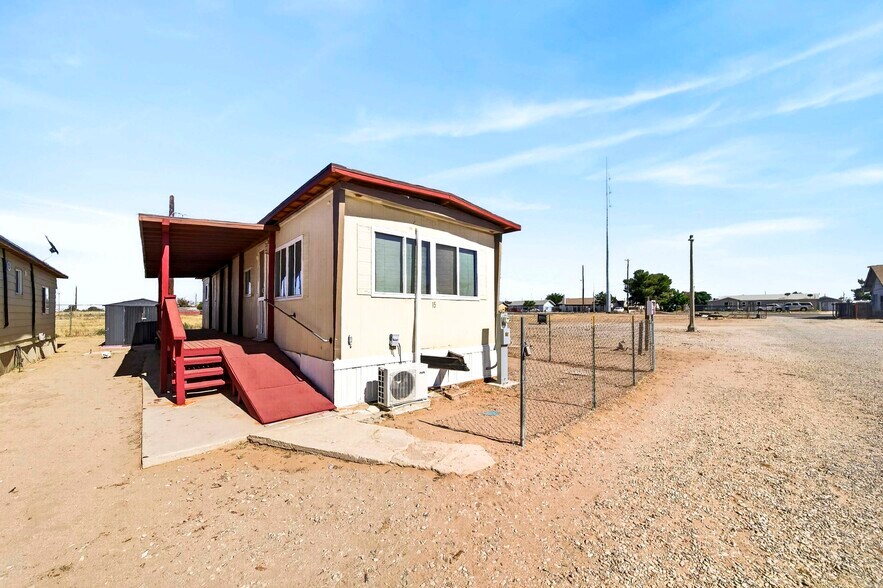 More Photos Of 11398 B Bartlett Ave, Adelanto Manufactured Housing Mobile Home Park For Sale