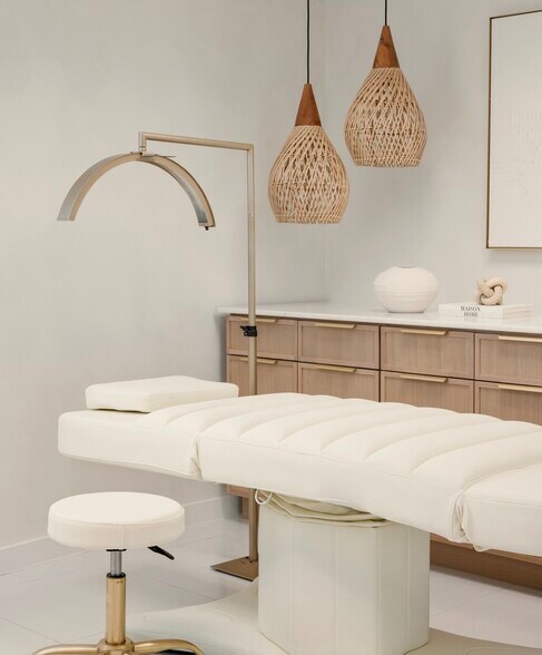 More Photos Of 40 SW 13th St, Miami Office Residential For Sale