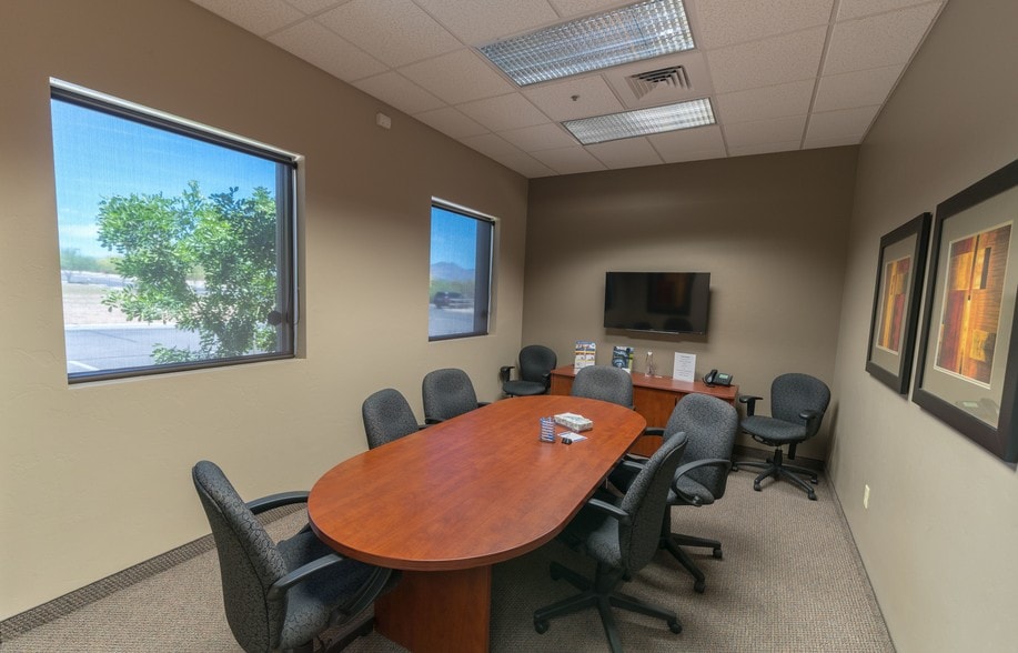 More Photos Of 2506 E Vistoso Commerce Loop, Tucson Medical For Lease