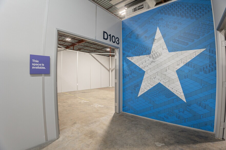 More Photos Of 4900 Calvert St, Dallas Distribution For Lease