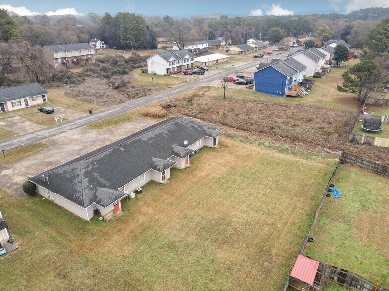 More Photos Of 124 Evergreen Trl, Cartersville Apartments For Sale