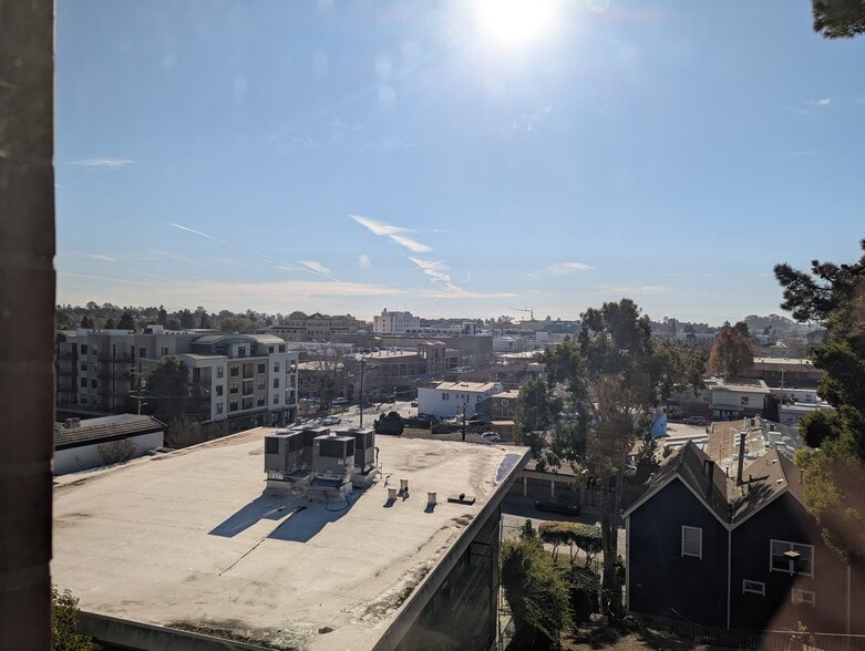 More Photos Of 133 Mission St, Santa Cruz Medical For Lease