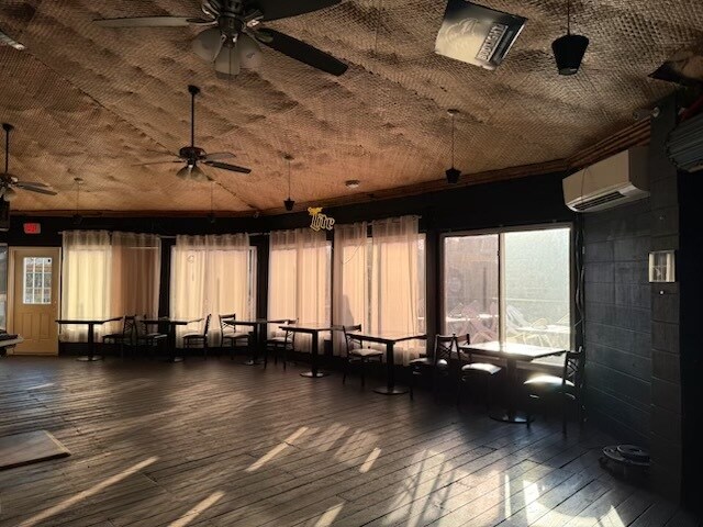 More Photos Of 2207 Pulaski Hwy, Edgewood Restaurant For Lease