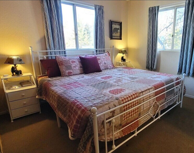More Photos Of 40241 Big Bear Blvd, Big Bear Lake Hotel For Sale