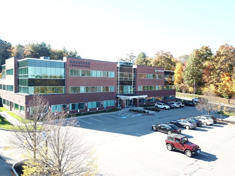 More Photos Of 134 Turnpike Rd, Southborough Medical For Lease